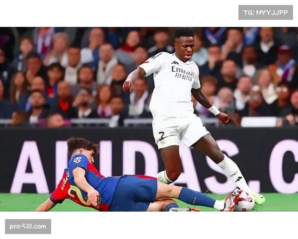 亚马尔赛前言论引热议 皇马球迷主场嘘声回应