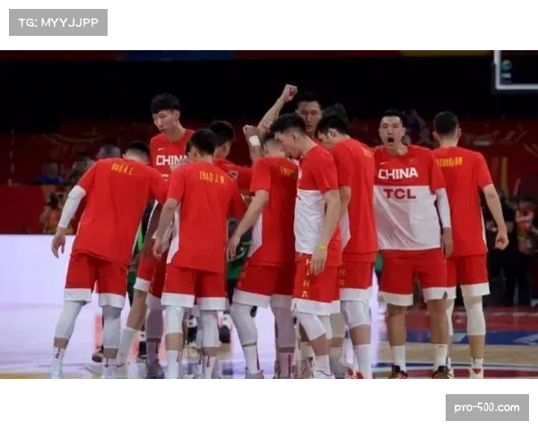 日本队大胜中国台北 世预赛B组领跑